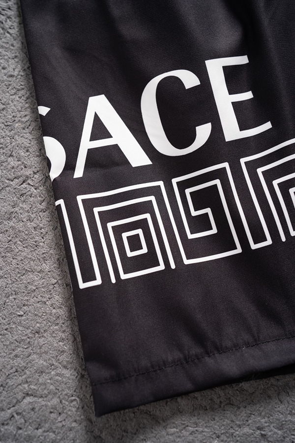 ブランドハーフパンツ全体デザイン